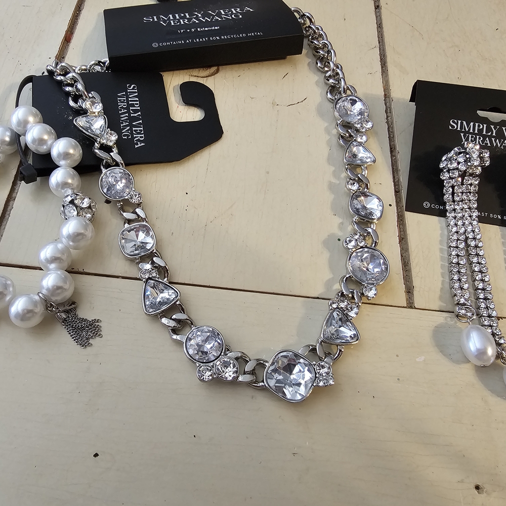 Simply Vera Vera Wang Silver Necklace and Earring Set